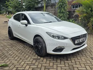 Mazda Axela 2015 White