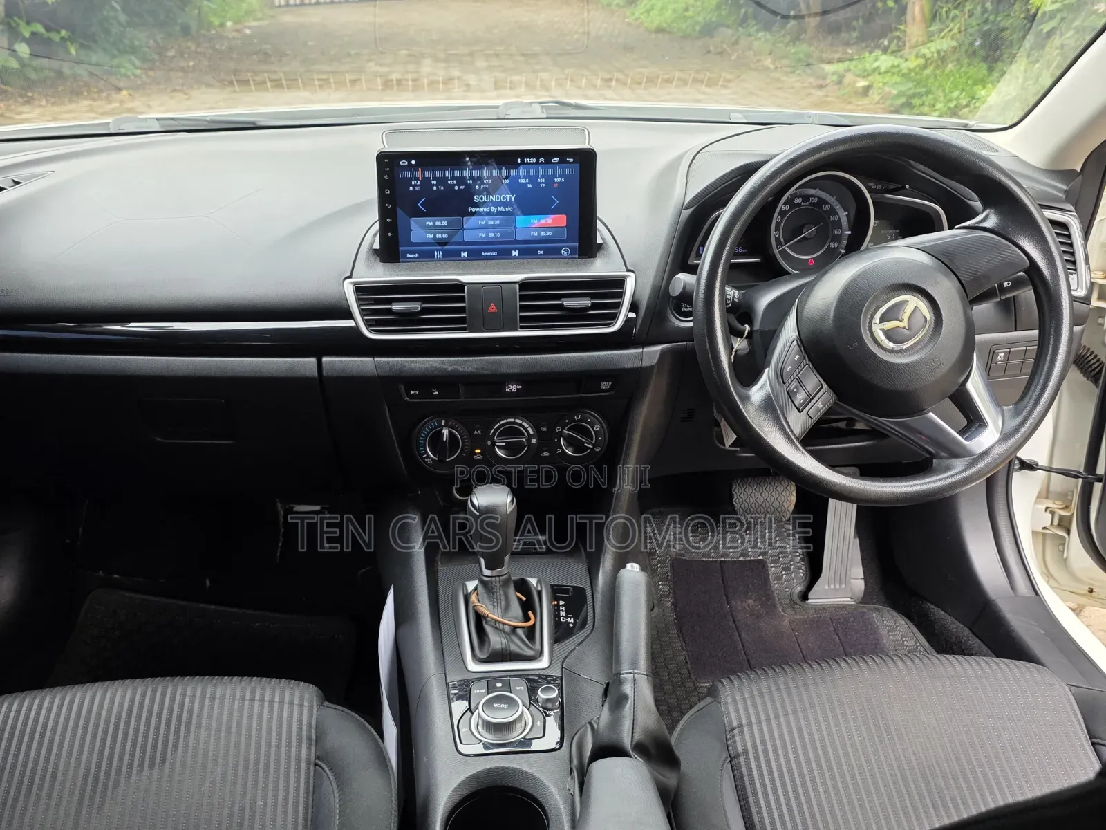 Mazda Axela 2015 White