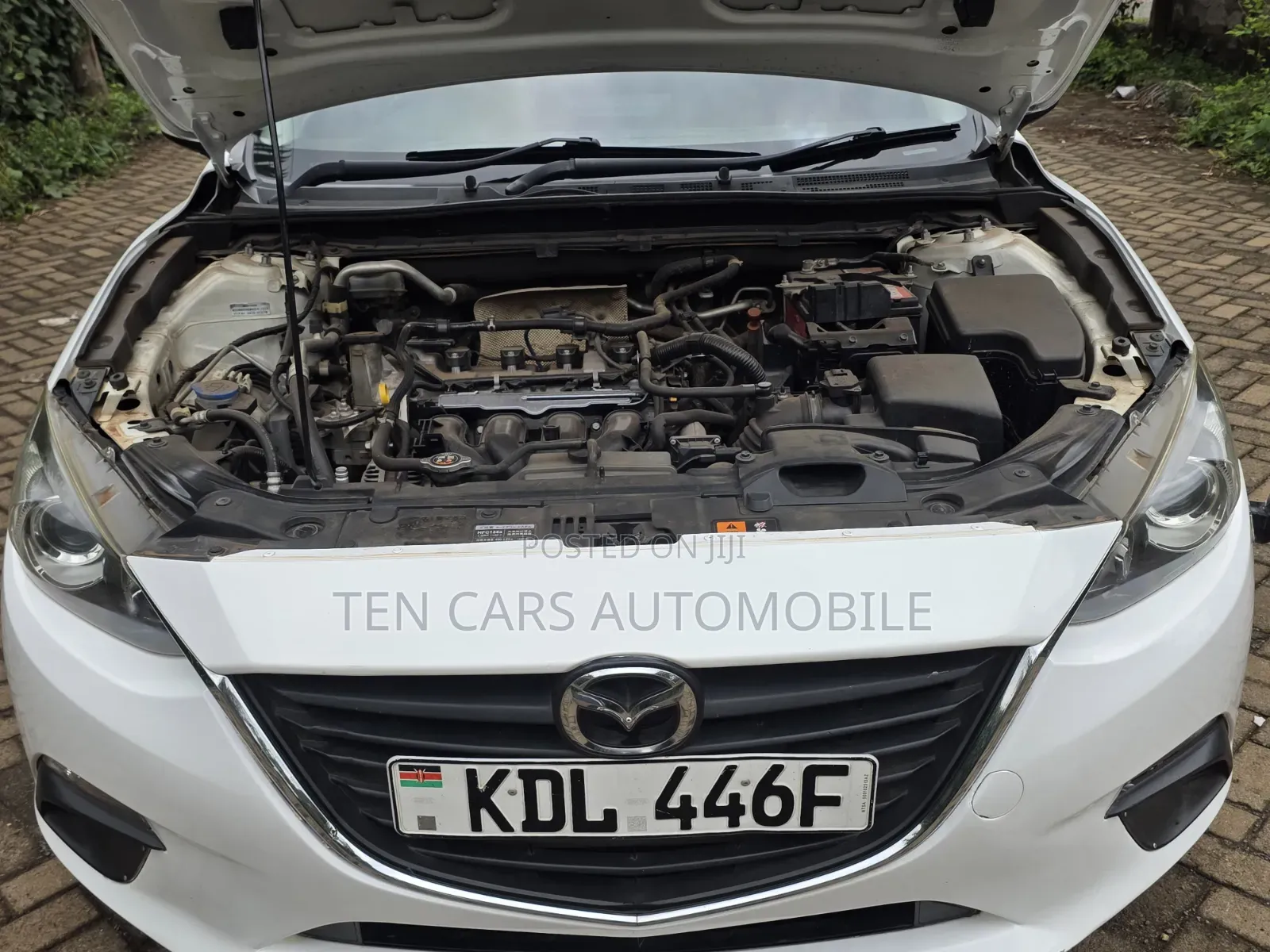 Mazda Axela 2015 White