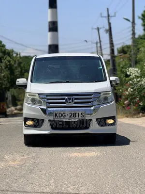 Honda Stepwgn 2015 Pearl