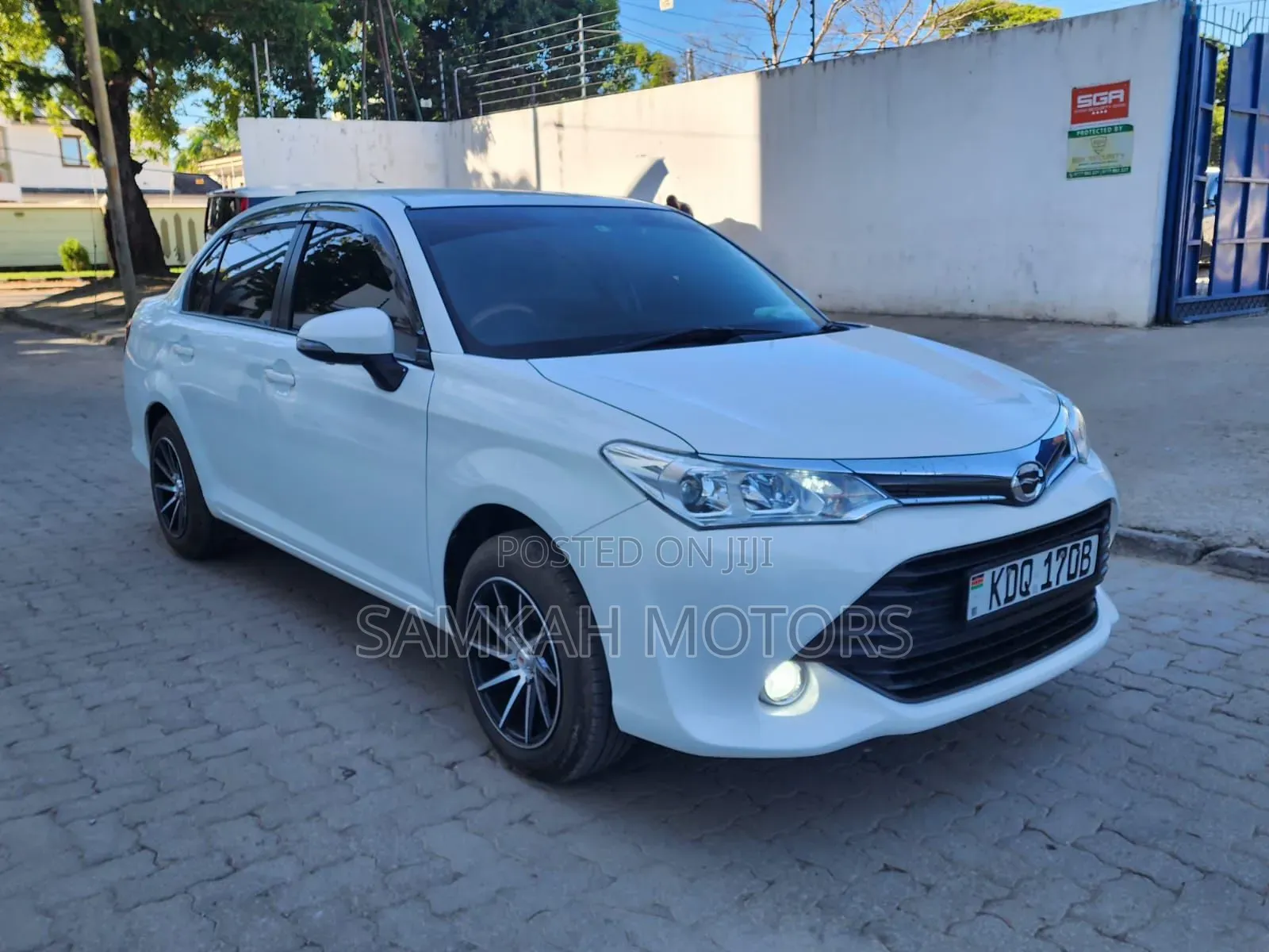 Toyota Axio 2017 White