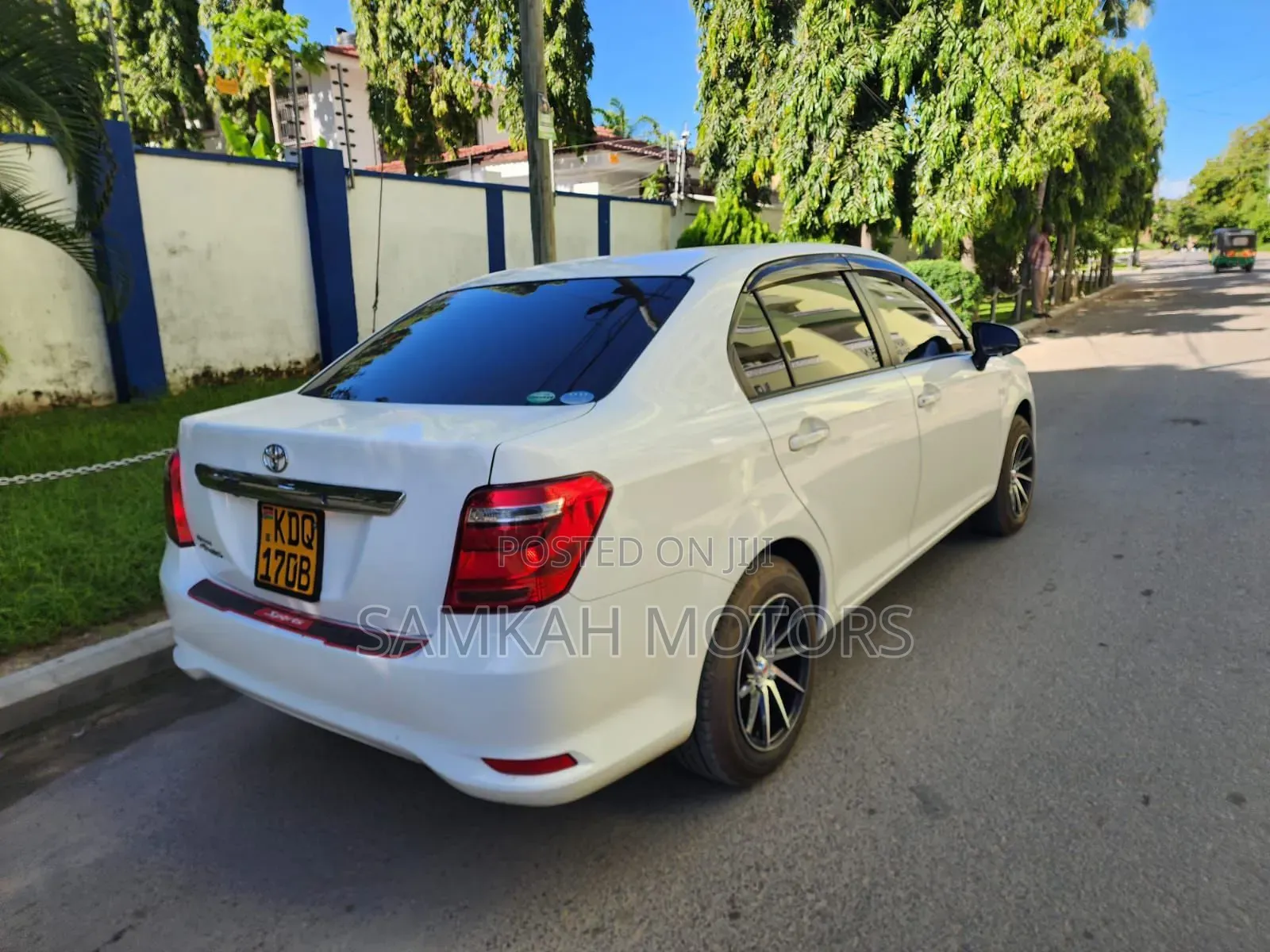 Toyota Axio 2017 White