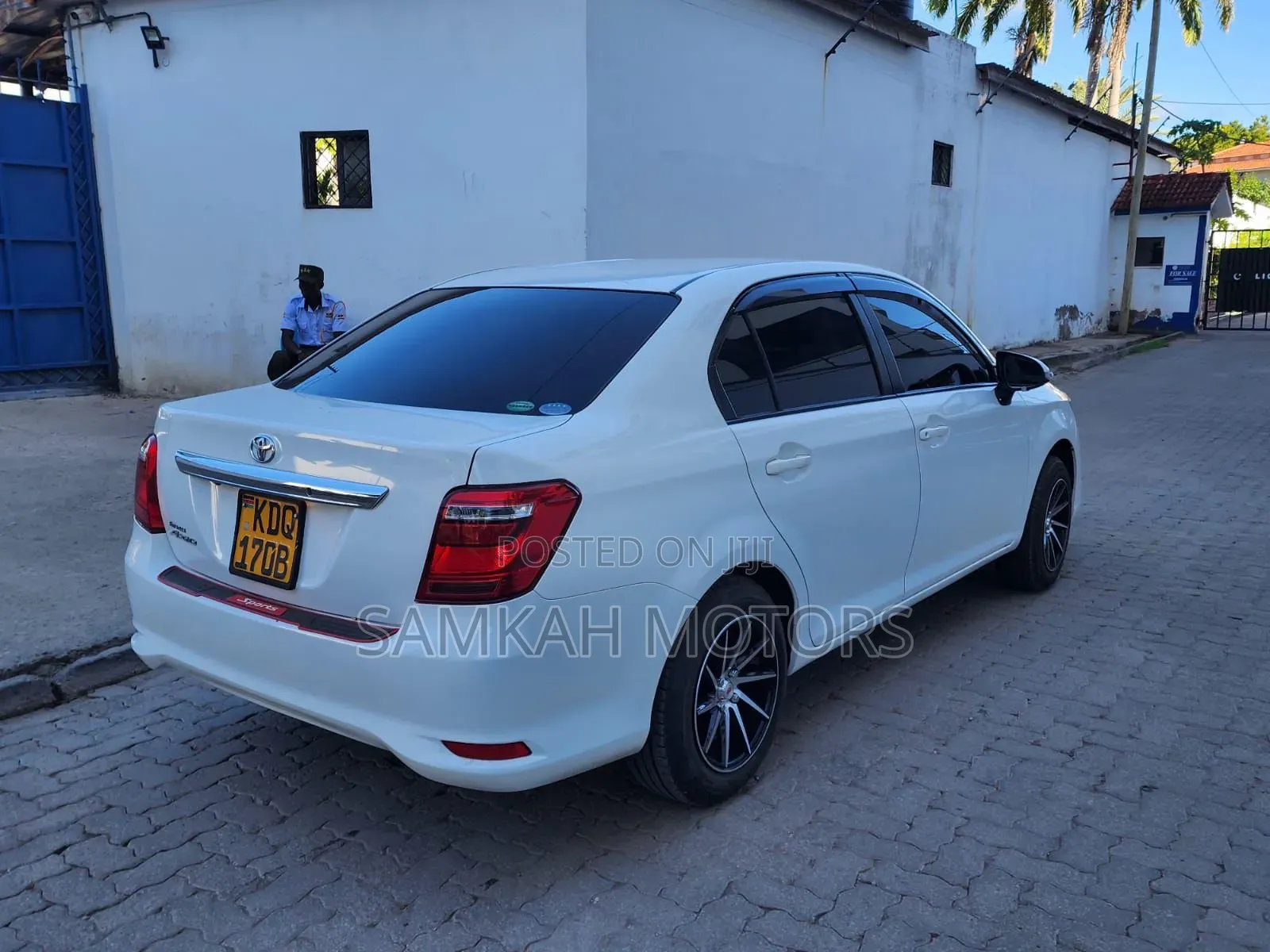Toyota Axio 2017 White