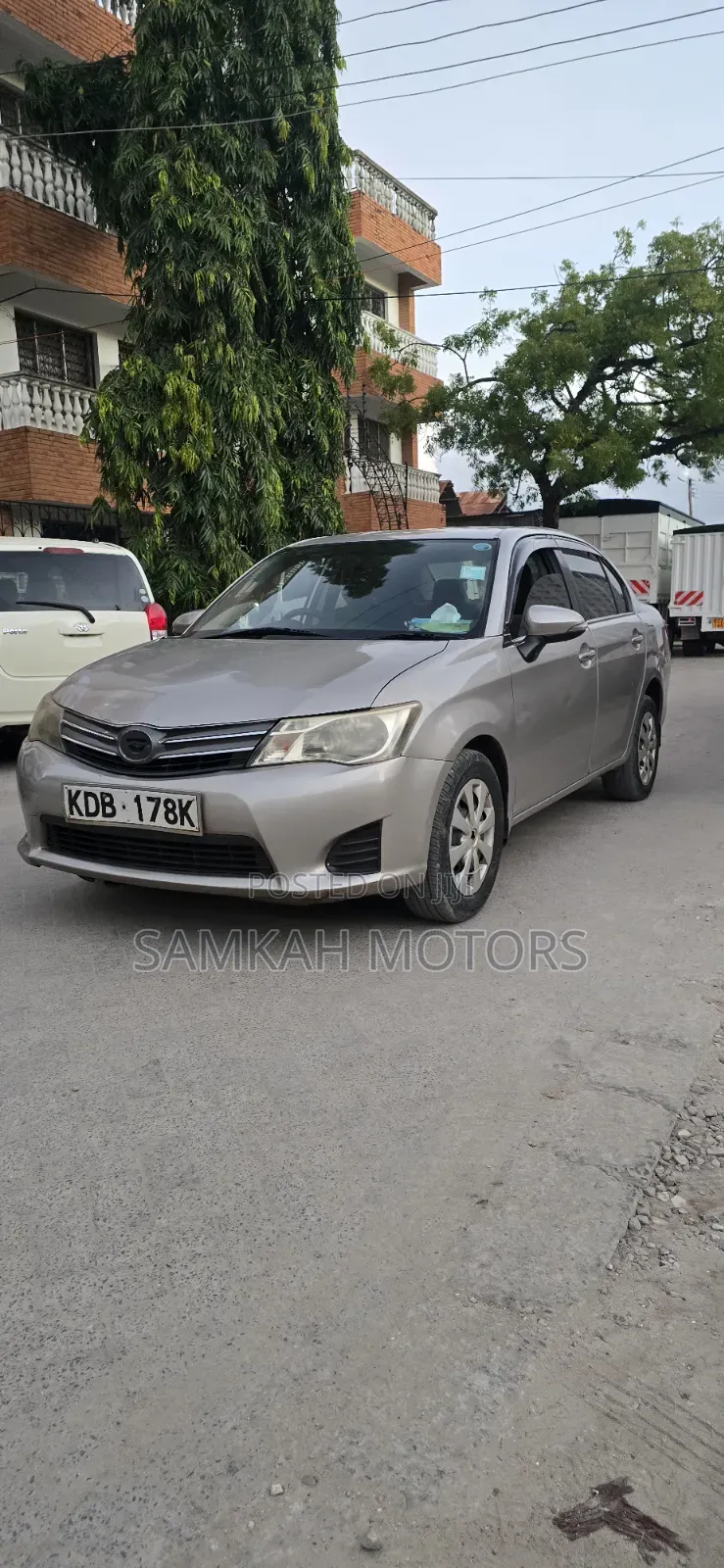 Toyota Axio 2015 Gray