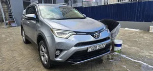 Toyota RAV4 2016 Gray
