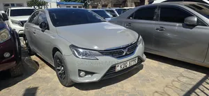 Toyota Mark X 2017 Gray