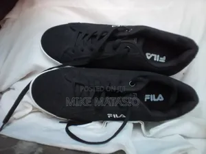 Black Fila Shoes