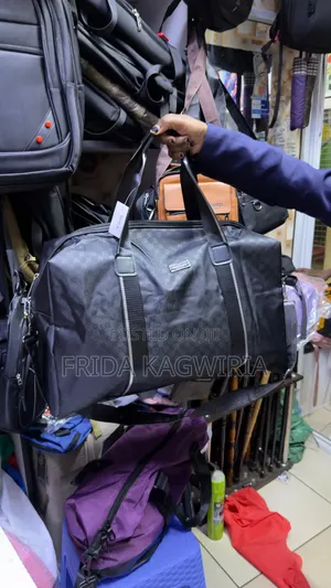 New Stylish Duffle Bag