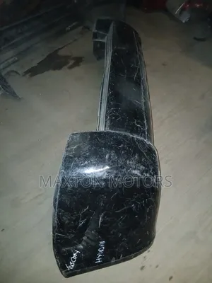 Hyundai Tuscon Rear Bumper 2007