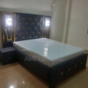 Grey Enteded Chester Bed (5*6) Lights