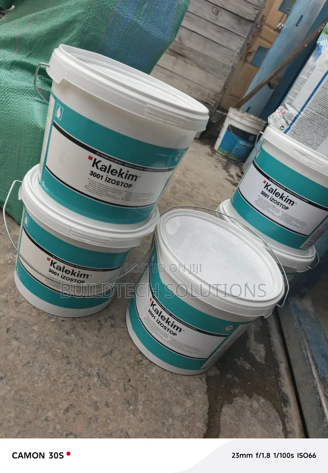 Fast Setting Kalekim Waterplug for Leak Repairs
