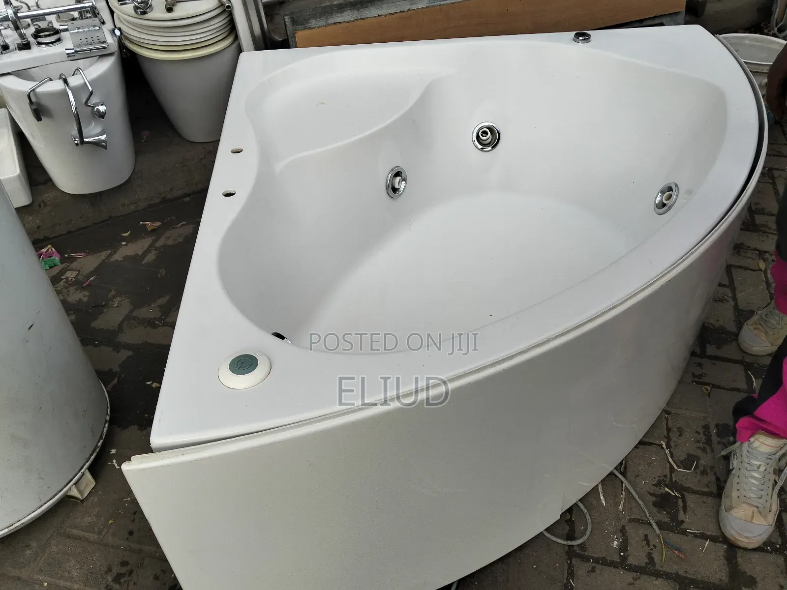 Jacuzzi Tabs