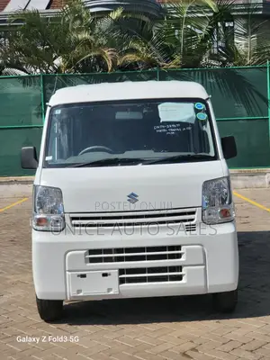 Suzuki Every Wagon 2019 White