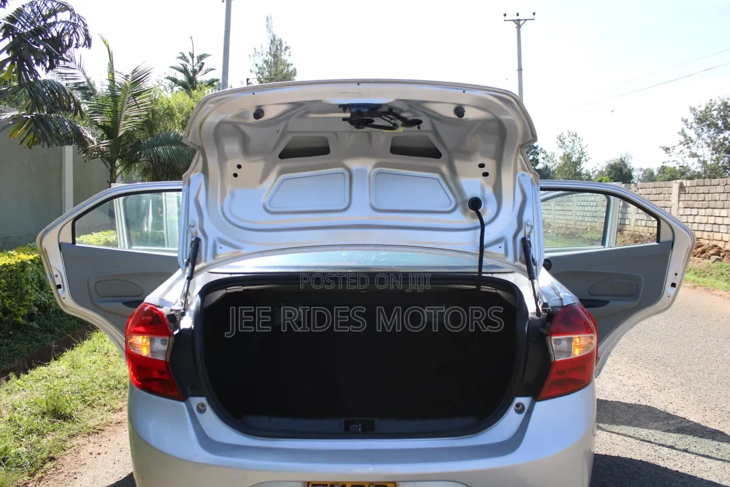 Ford Figo 2015 Silver