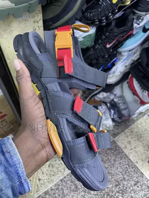 Men Open Shoes/Sandals