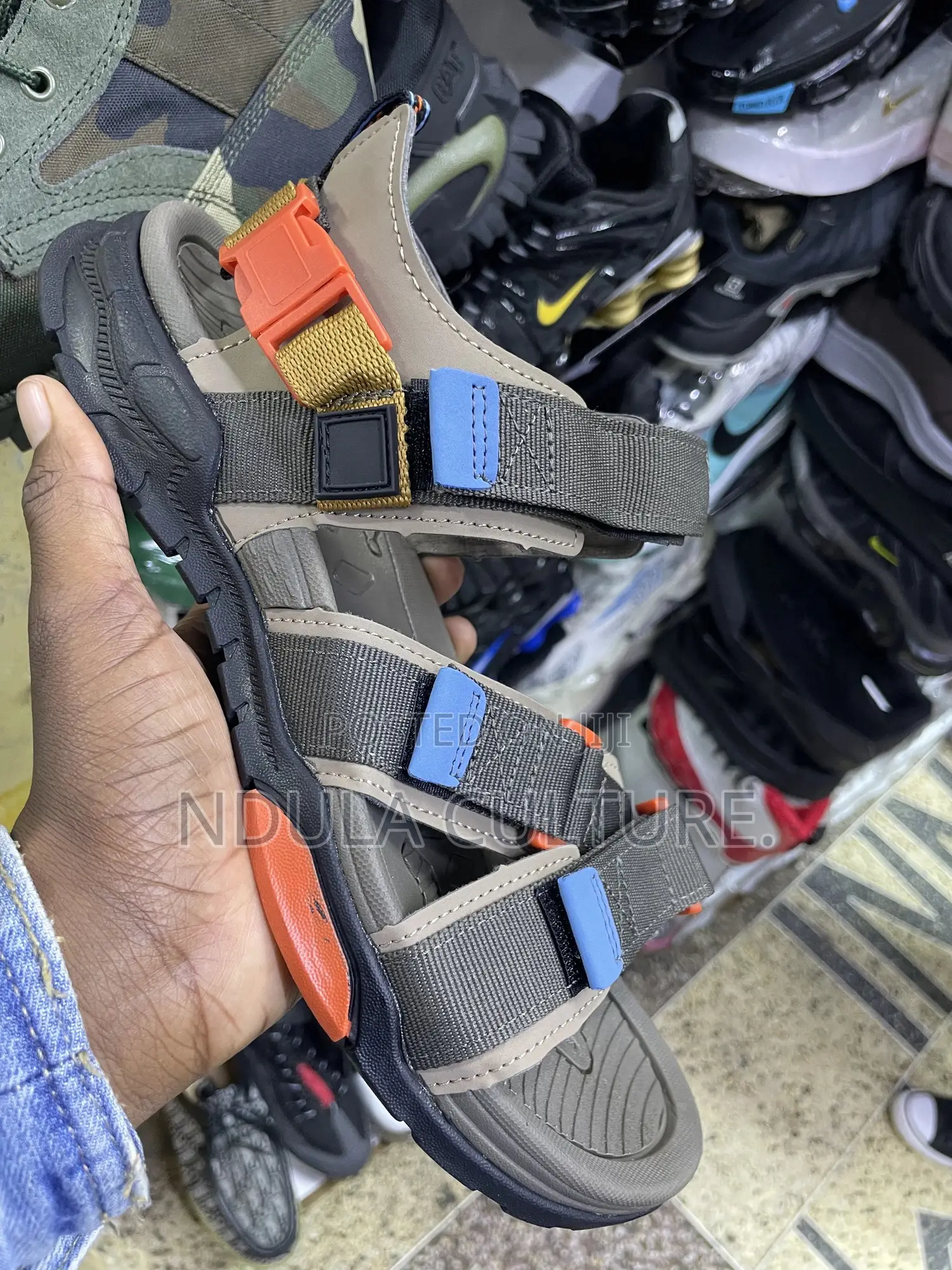 Men Open Shoes/Sandals
