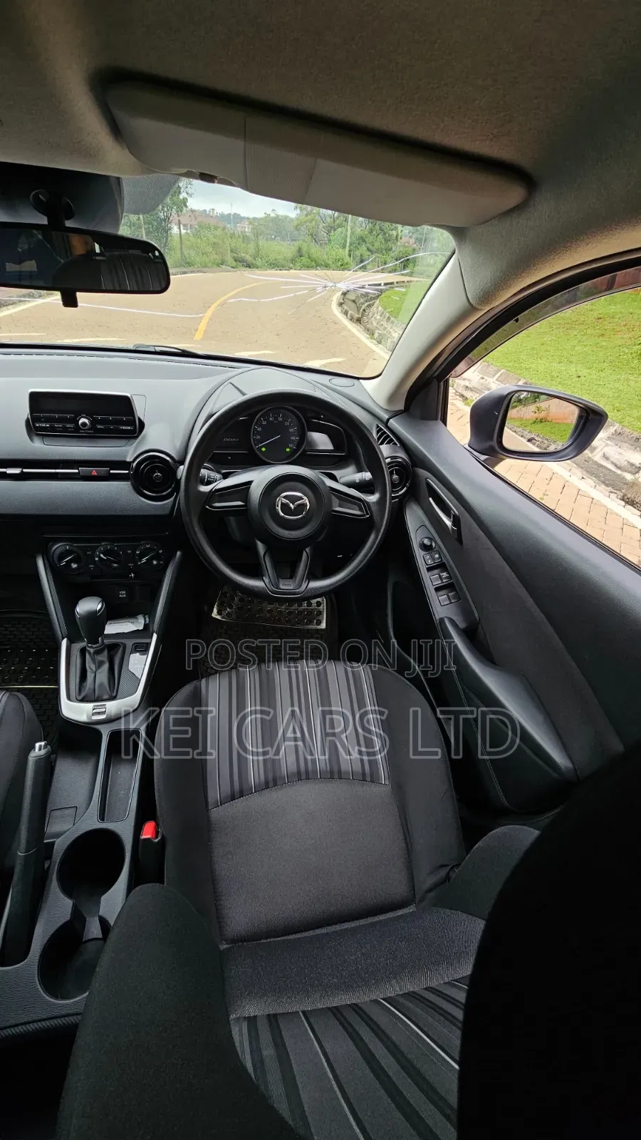 Mazda Demio 2018 Silver