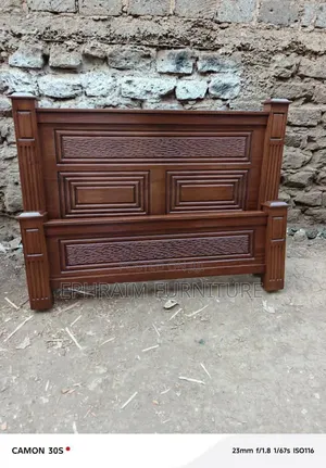 Premium Mahogany Queen Size Bed for Sale in Nairobi