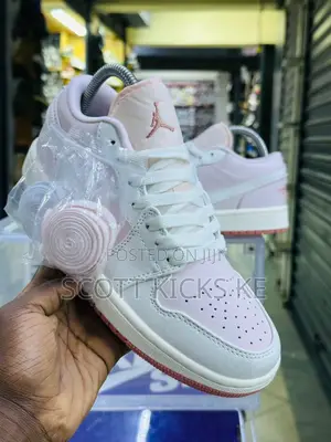 Air Jordan 1" Pink Foam"