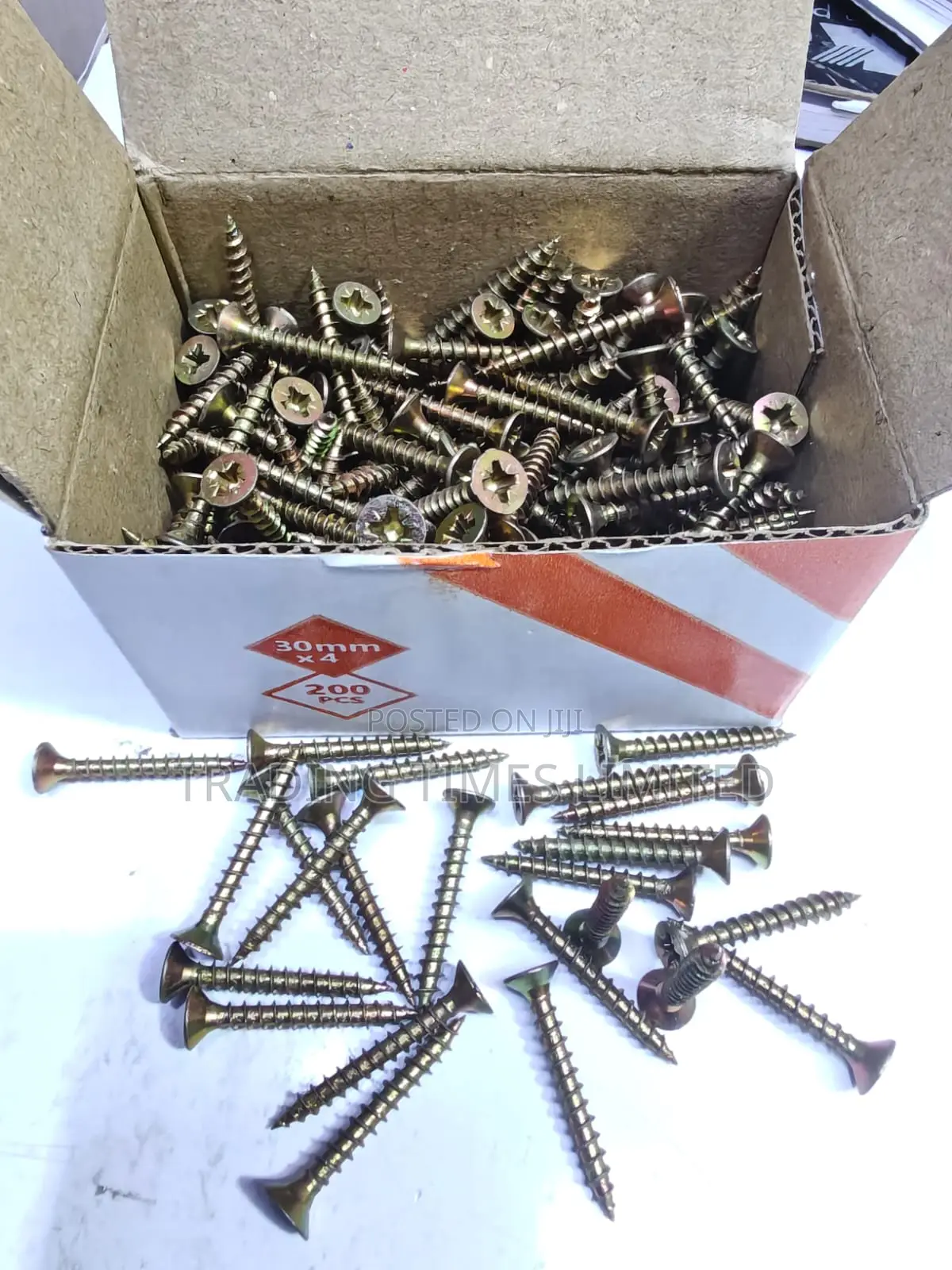MDF Screw 4by 30 Mm