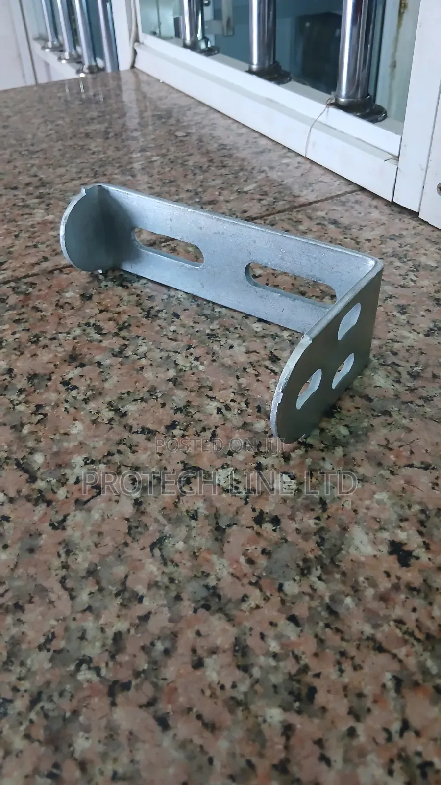 Sliding Gate Support L Bracket