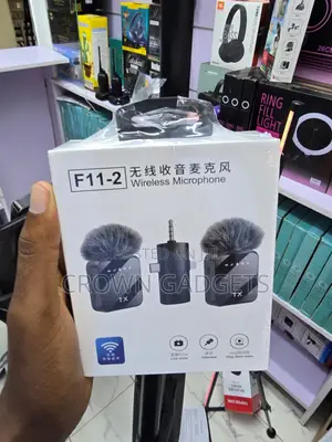 F11-2 Wireless Lavalier Microphone 3-in-1 Receiver Kit