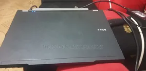 Laptop Dell Latitude E4300 4GB Intel Core 2 Duo HDD 320GB