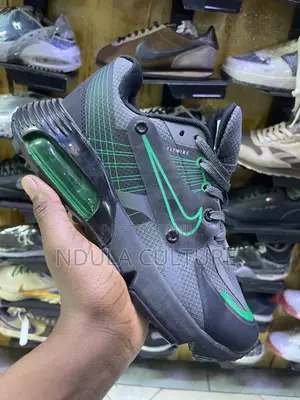 Nike Airmax Flywire