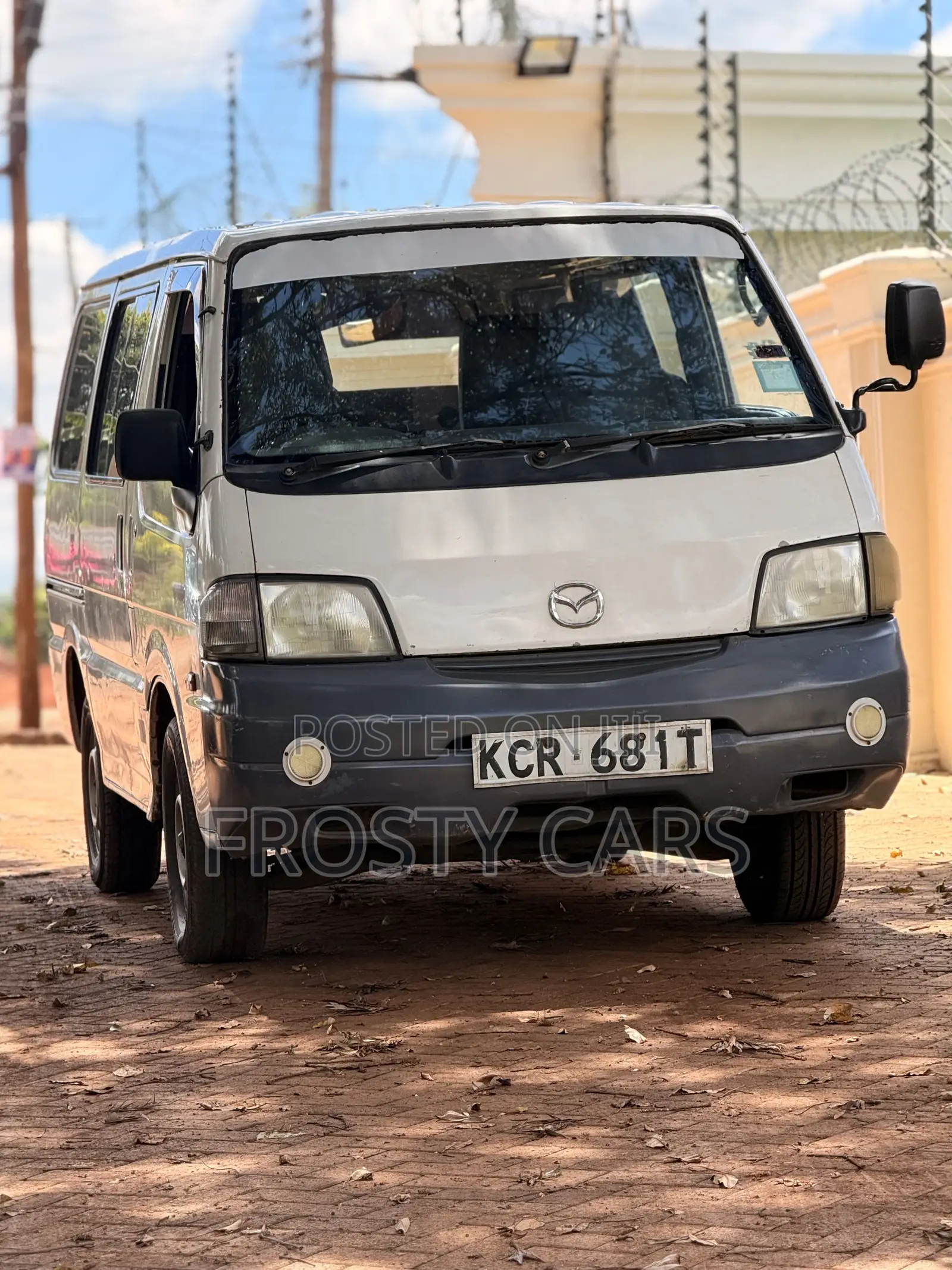 Mazda Bongo 2013 White
