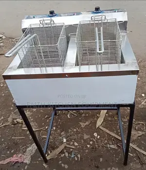 Electric Deep Fryer With Stand