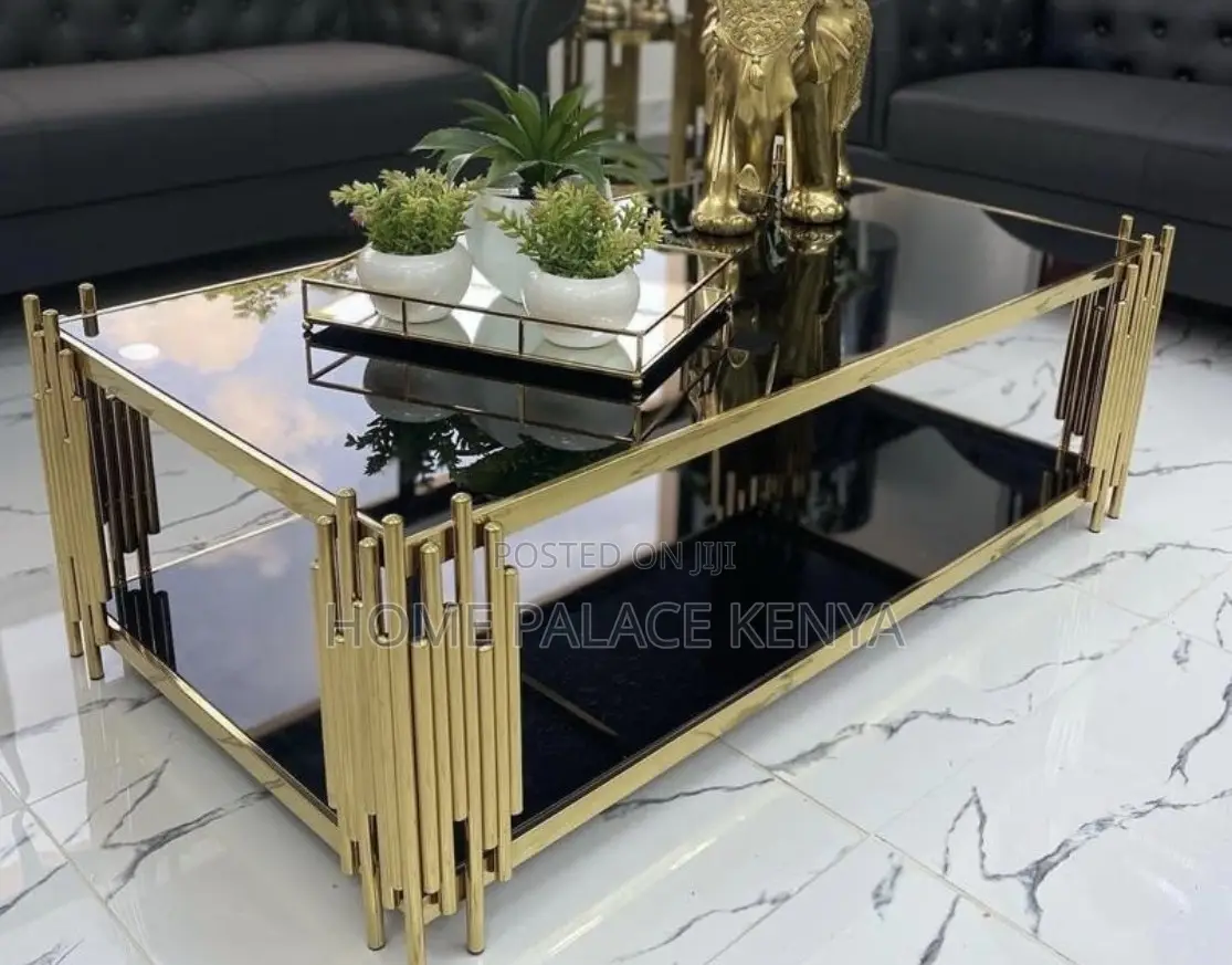 Coffee Table: Rectangle Coffee Table With Fluted Tempered Glass