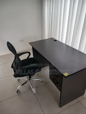 Modern High Quality Study Desk Paired With Mesh Office Chair J
