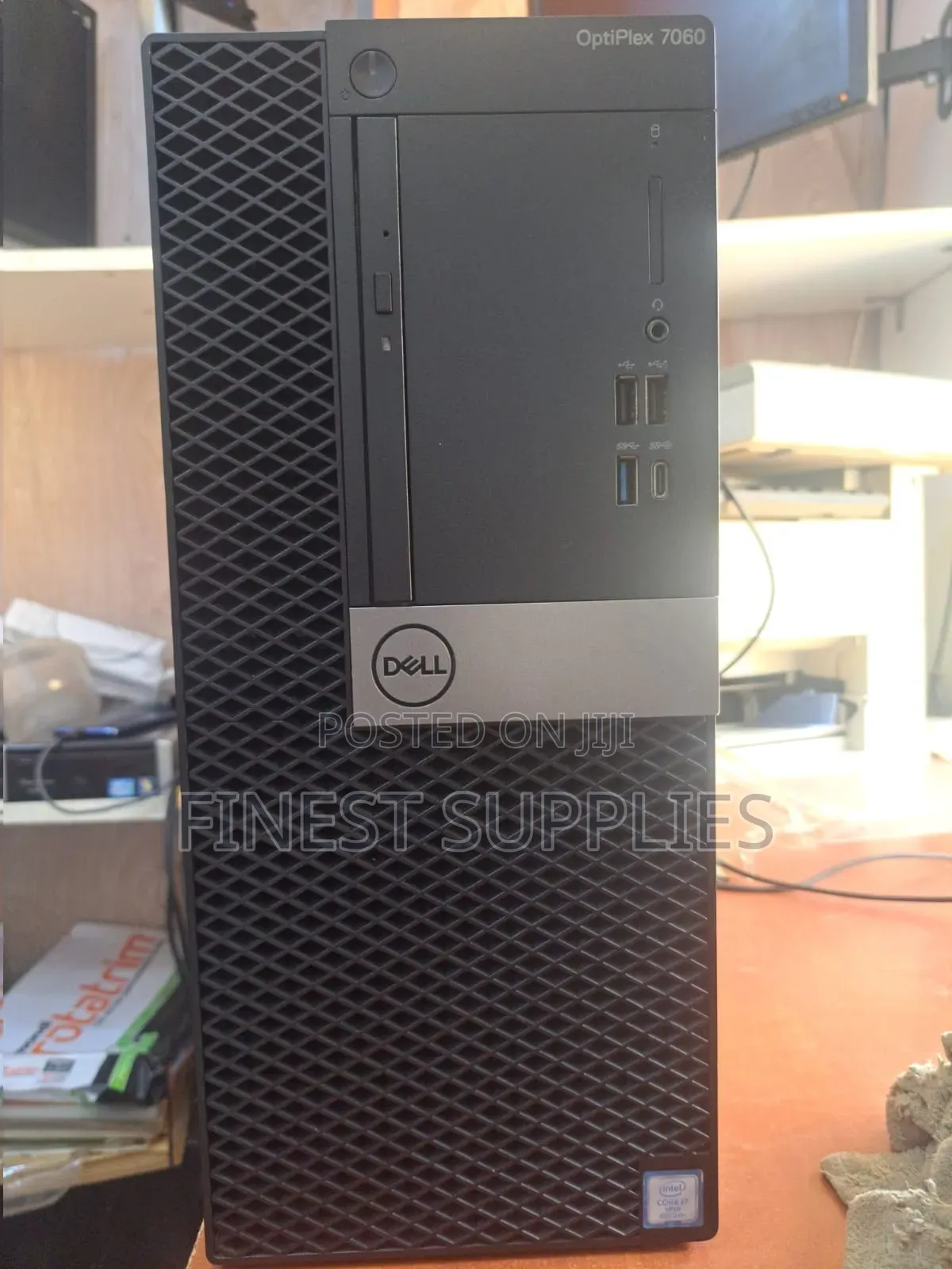 Desktop Computer Dell OptiPlex 7060 8GB Intel Core i7 SSD 256GB