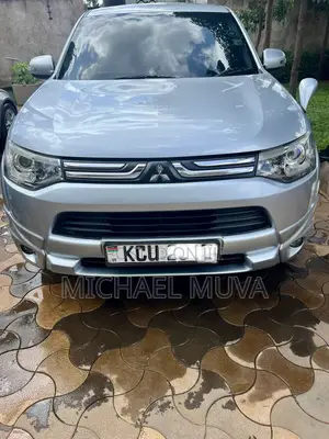 Mitsubishi Outlander 2013 Gray
