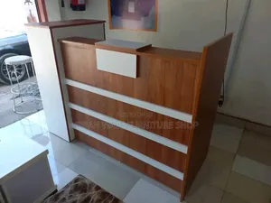 General Receptionist Secretary Desk
