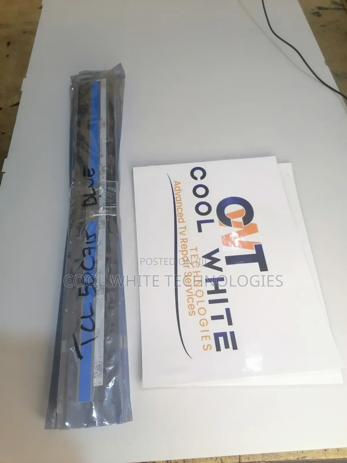 TCL 50c715 Backlights