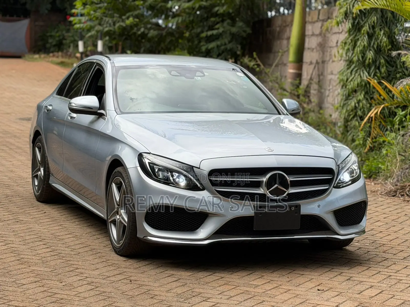 Mercedes-Benz C200 2017 Gray