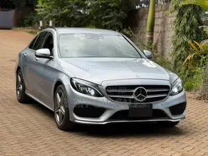 Mercedes-Benz C200 2017 Gray