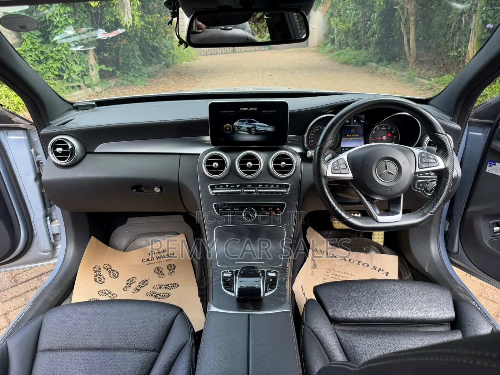 Mercedes-Benz C200 2017 Gray