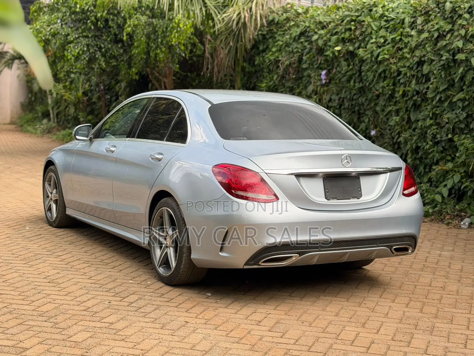 Mercedes-Benz C200 2017 Gray