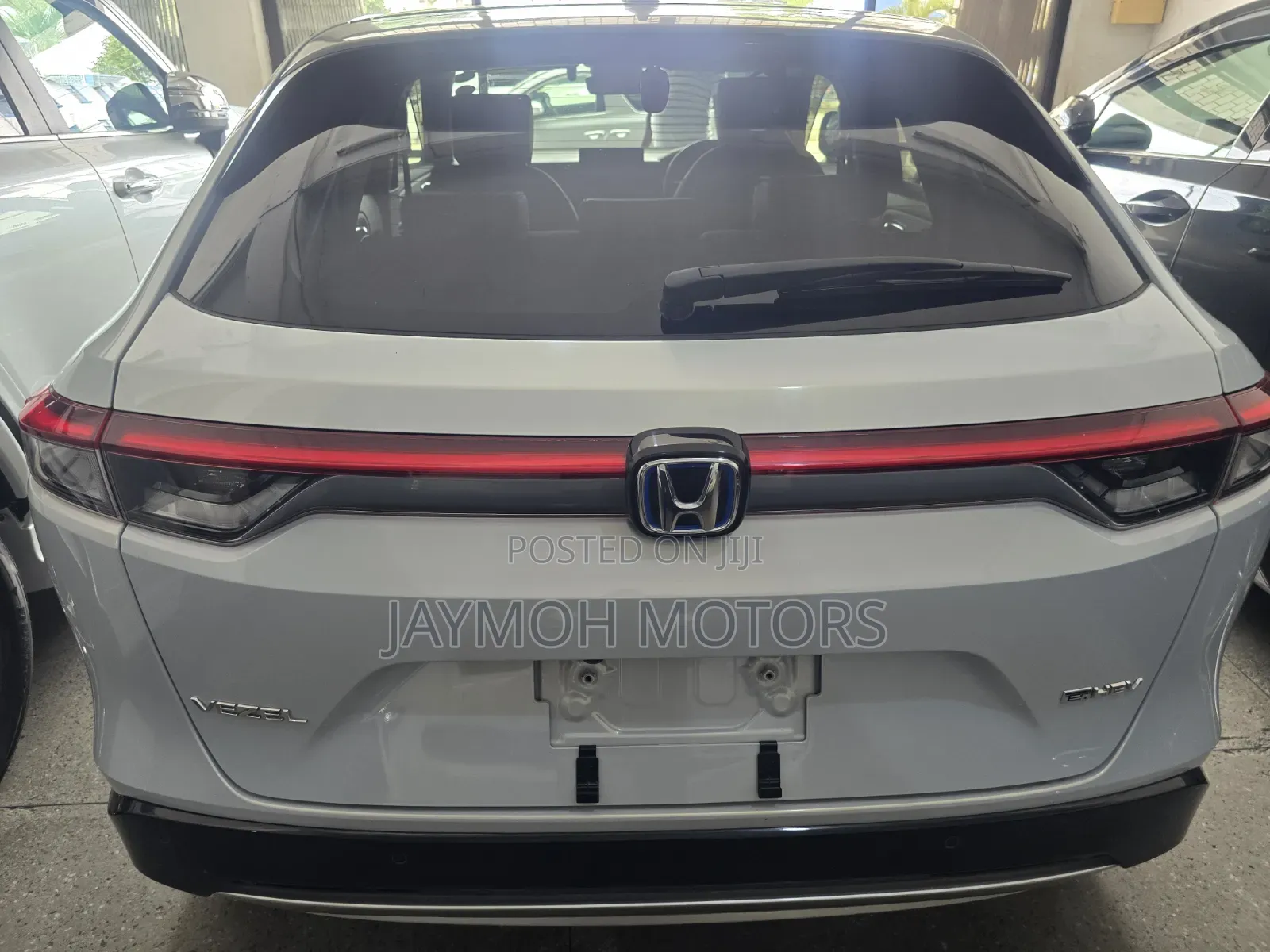Honda Vezel 2022 White