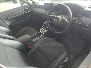 Honda Vezel 2022 White