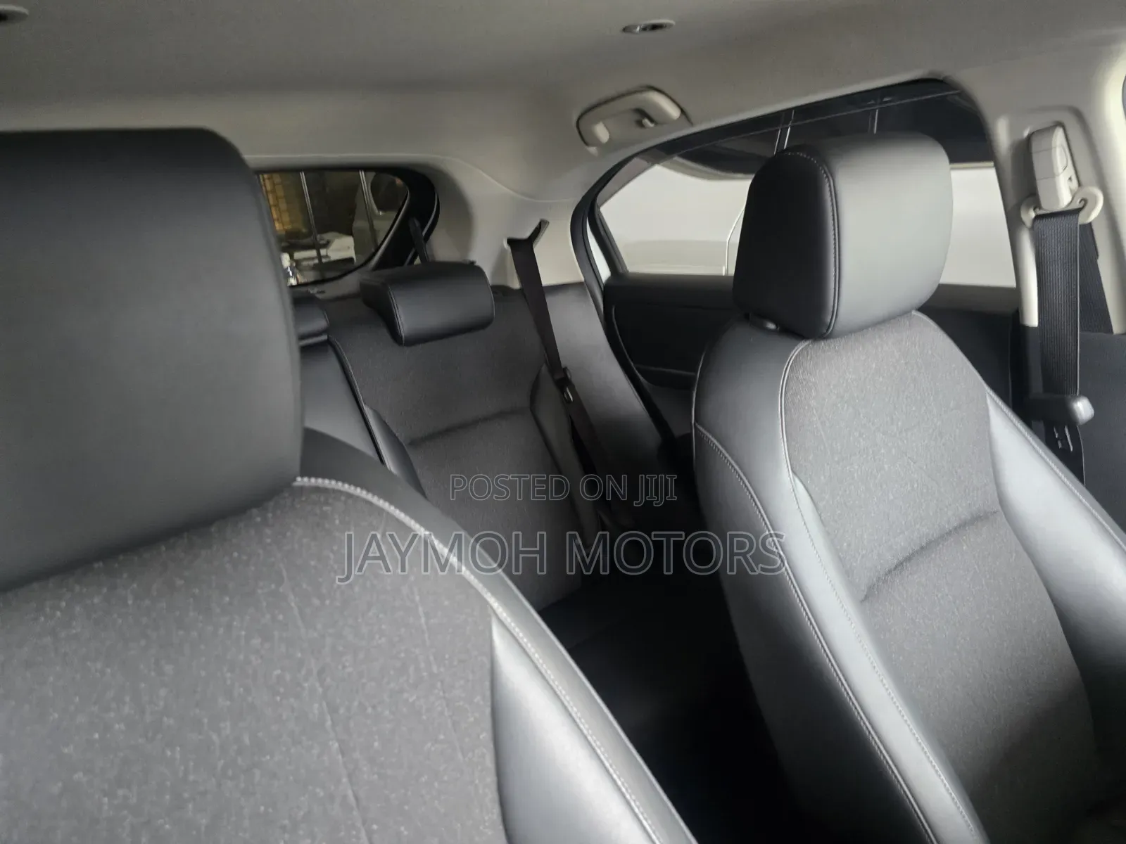 Honda Vezel 2022 White
