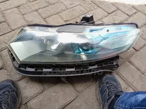 Honda Insight Headlight