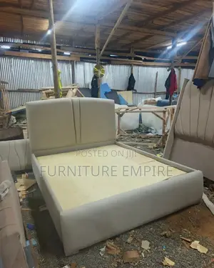 Upholstered Chester Bed