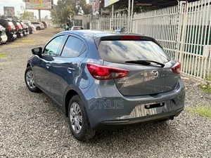 Mazda 2 2020 Blue