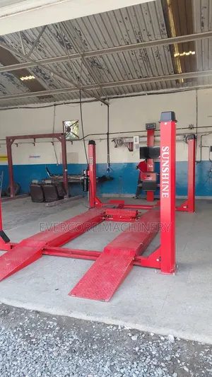 Heavy Duty Car Lifting Machine Fully Automatic Wheel Alignment + Lift.