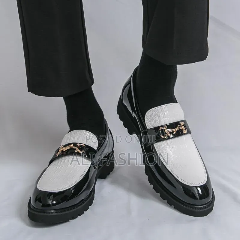 *Wetlook Casuals* Black and Black White