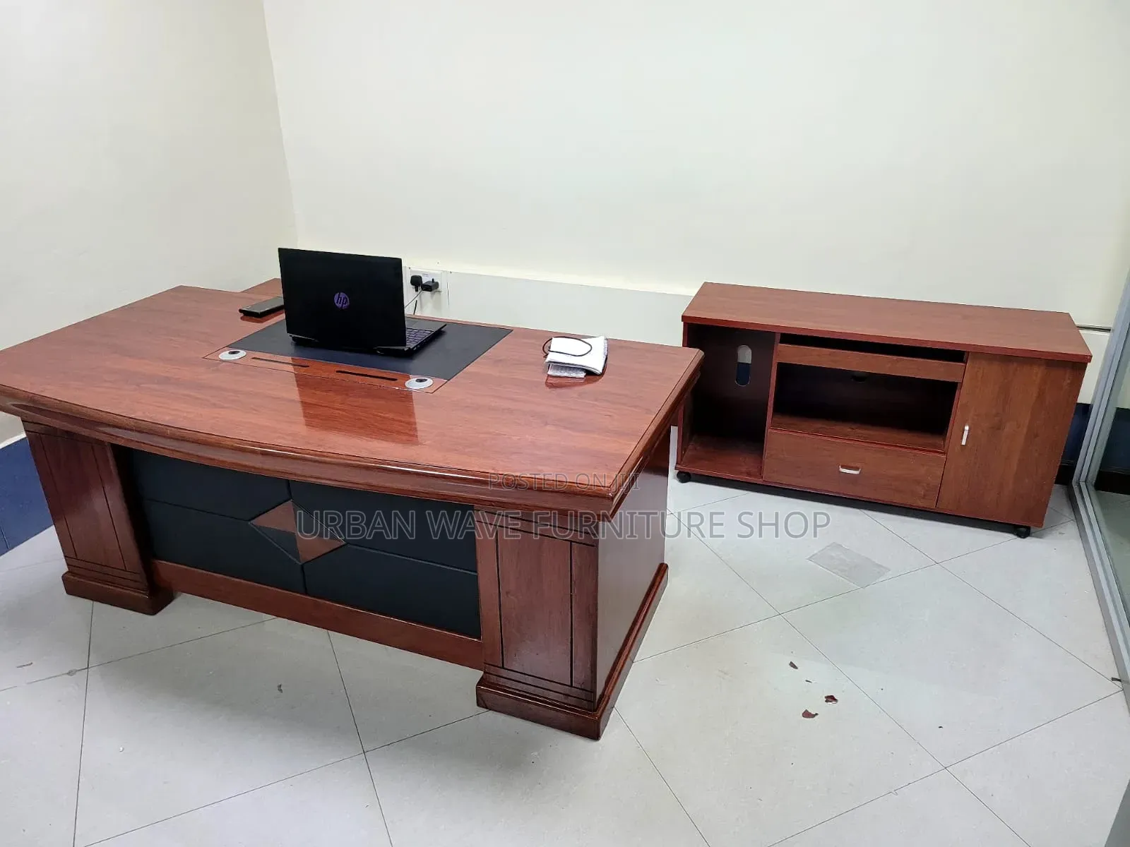 Managerial Desk