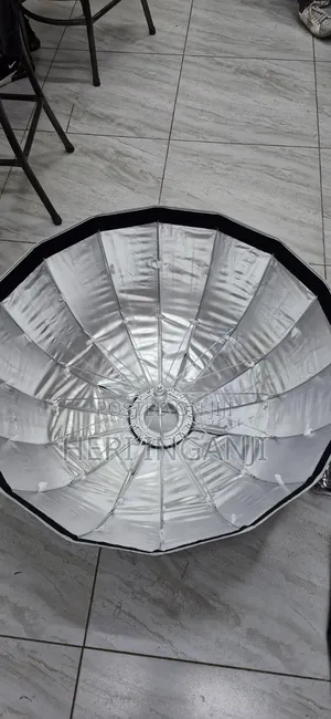 Caisi Pu 85 Softbox +Grid